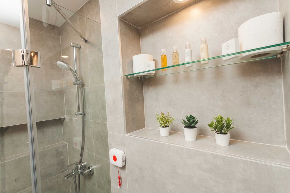 Дава се под наем Двустаен апартамент в к.к. Св.Св. Константин и Елена - 60 кв.м за 1000 € - Снимка #7