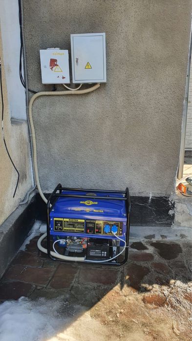 Генератор с АВР.