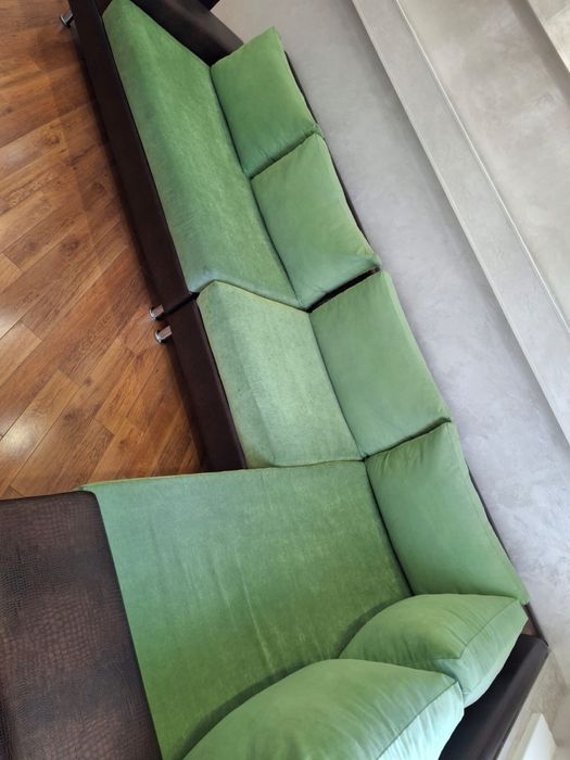 Диван угловой для гостиной