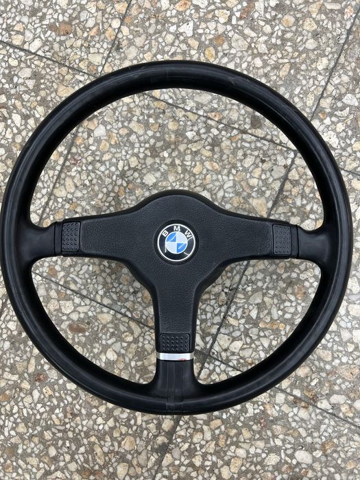 Части за бмв е30