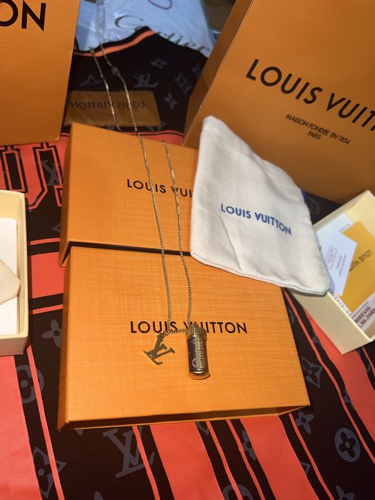 Lant louis vuitton exclusive edition