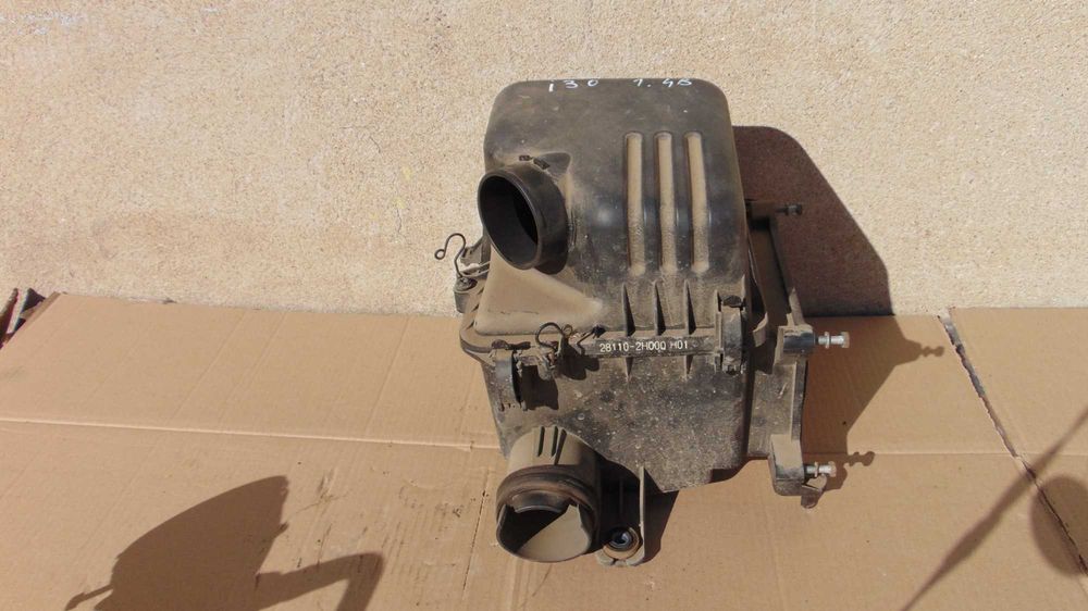 Carcasa filtru aer Hyundai i30 motor 1.4 benzina tip G4FA an 2007-2012 hatchback