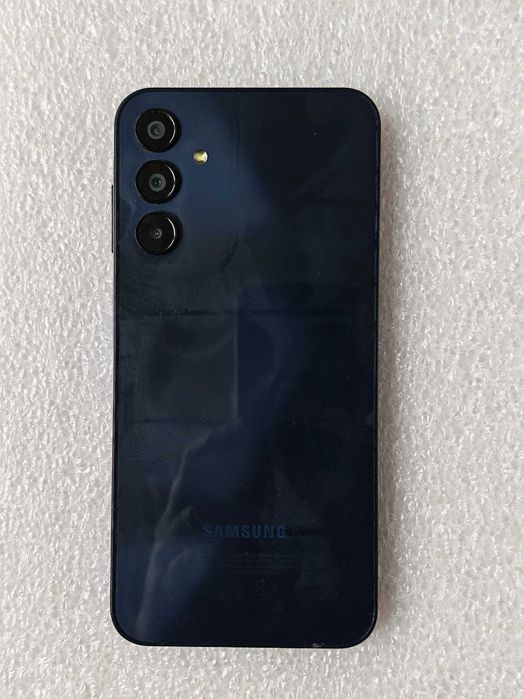 Samsung Galaxy A15 256GB 8GB RAM Dual Перфектен Като Нов