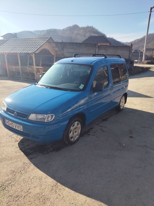 Vând Citroen în stare bună de funcționare