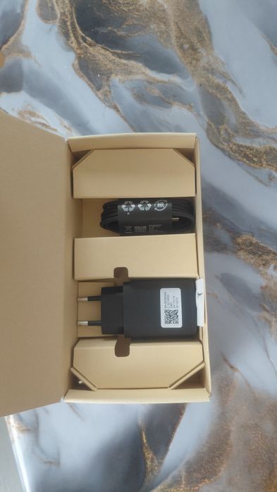 Продам смартфон  моторола