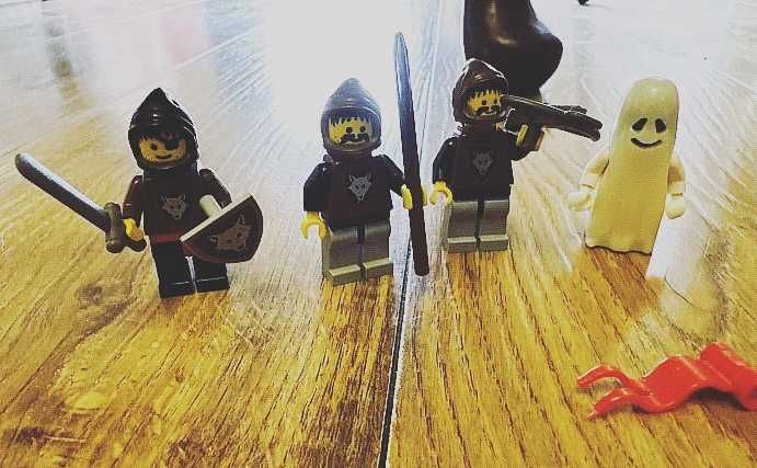 Lego Castle 6075 Wolfpack Tower