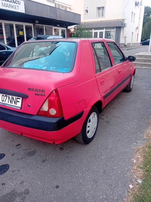 Vând Dacia Solenta