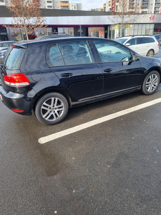 Golf 6. 1,4 MPI  URGENT !!! 3600 €