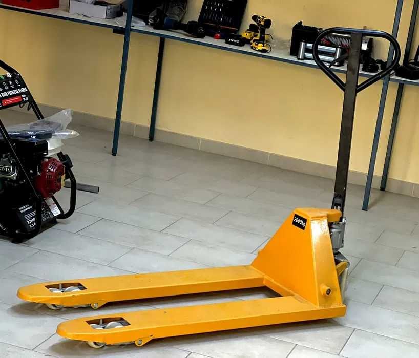 Палетна количка Нова