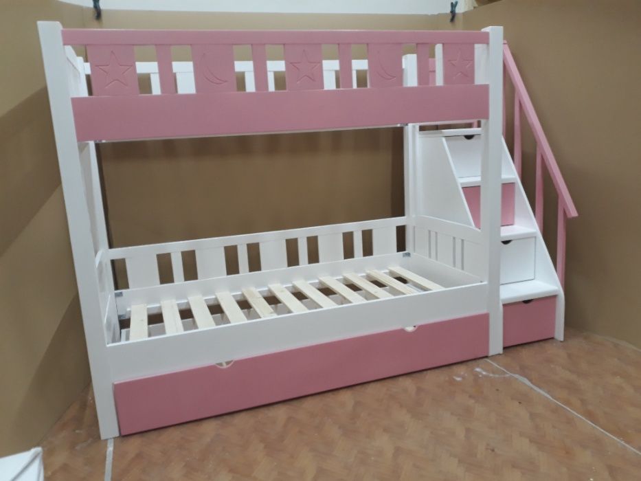 TRANSPORT GRATUIT.Pat etajat-supraetajat din lemn masiv.Cod 2508