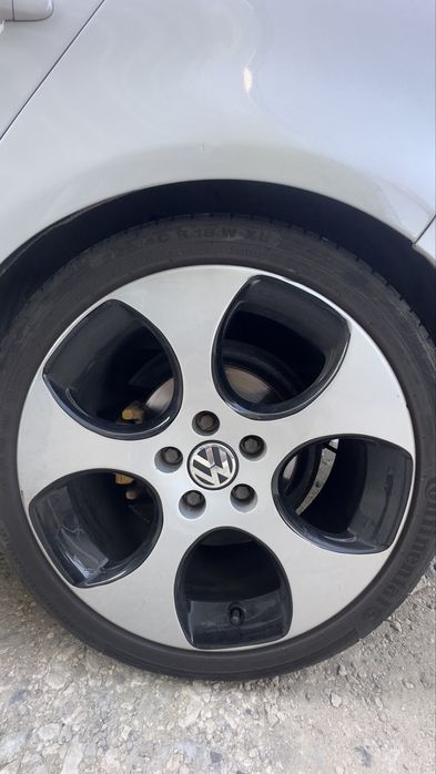 18ки джанти GTİ  със гумите летни