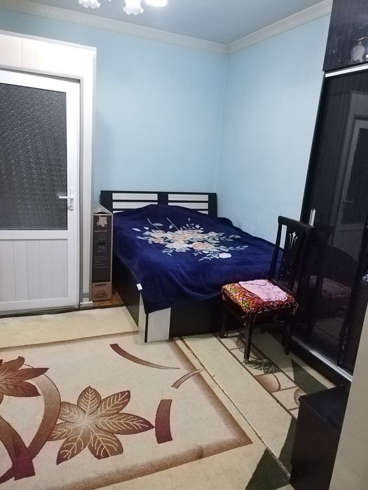 Продаю свой дом на Бадамзаре. Дом с бассейном 6 комнат, 3,19 сотки