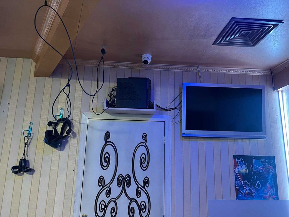 Очила за VR + TV + PC + АКАУНТ с много игри