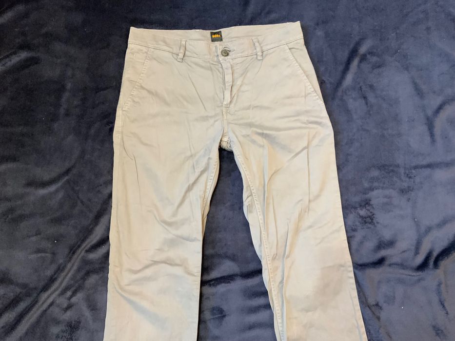 Hugo Boss-оригинален панталон 33 размер