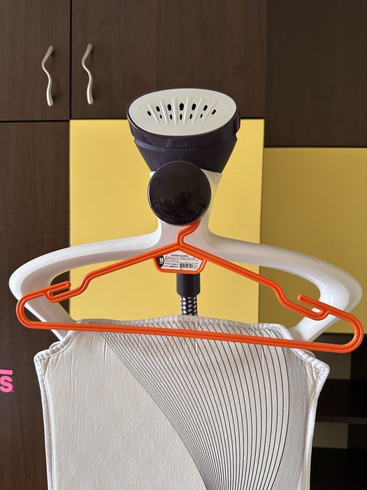 Уред за гладене с пара Philips