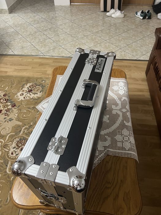 Consola Dj traktor kontrol s3