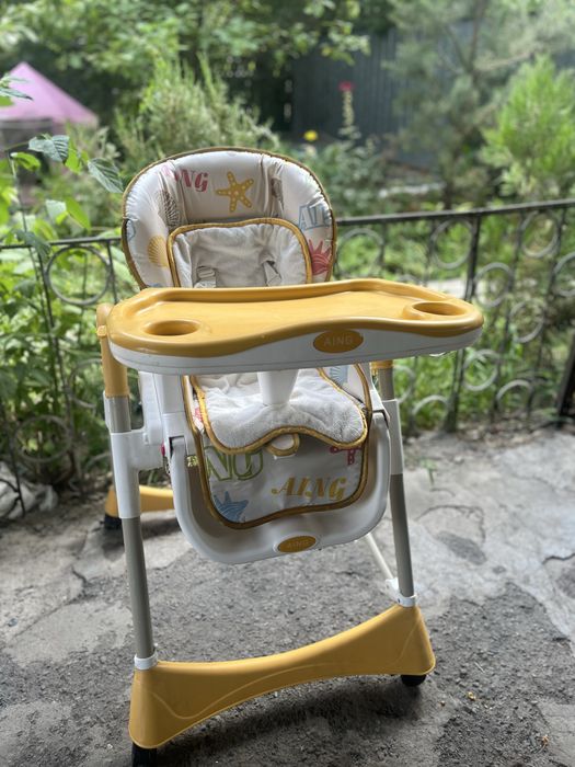 Продам стульчик для кормления