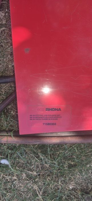 Vând accesorii autogen