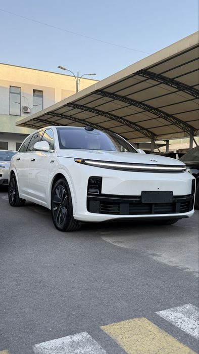 L7 Pro рестайлинг R20 диски с пробегом 3600км сотувда тайёр