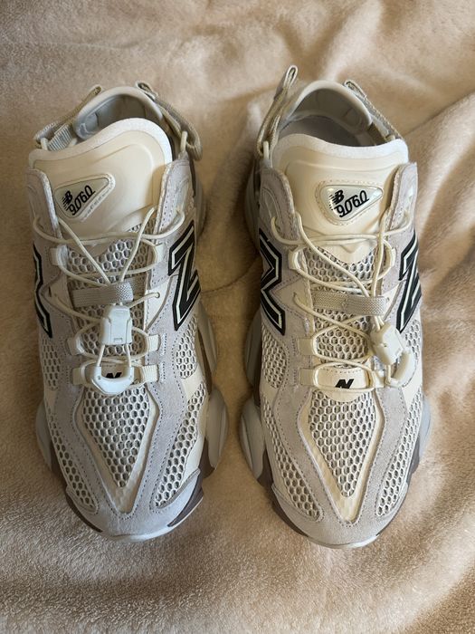 Adidasi New Balance 9060