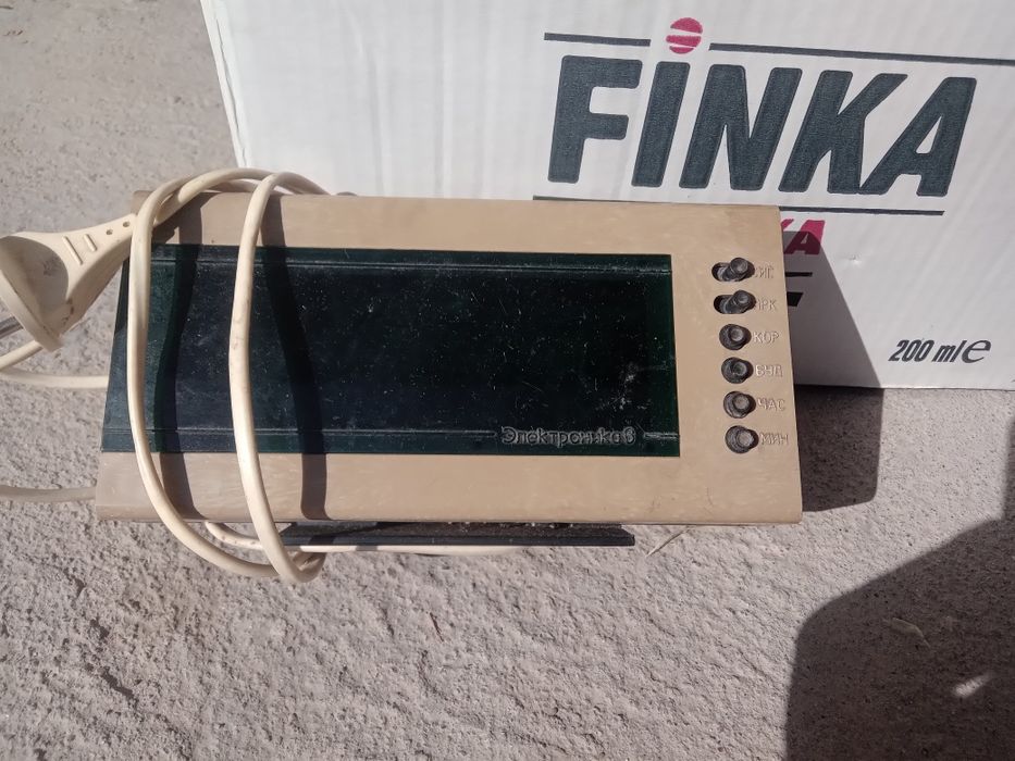 Часы настольные советские раритет