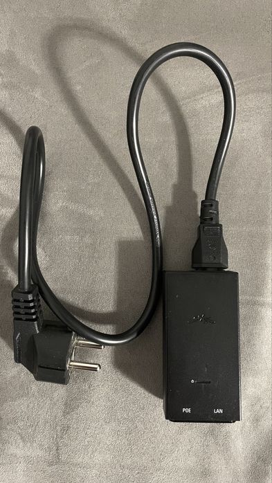 Router Ubiquiti AirRouter HP – Wi-Fi stabil, PoE 24V, profesional