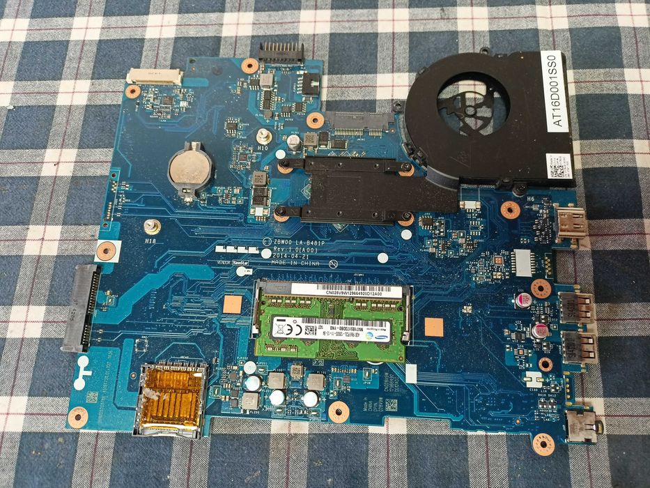 Elemente Dell Inspiron 5521 3521 si 15-3537 15-3737 si 3540 3531
