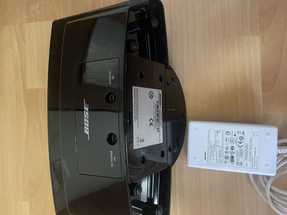 Boxa Bose SoundDock III incarcator Bose , sunet clar,stare functionare