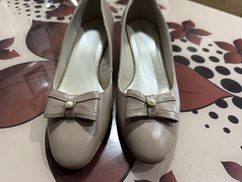 Pantofi damă mărimea 40