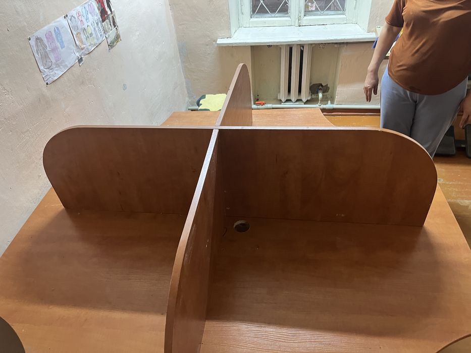 Стол компютерный