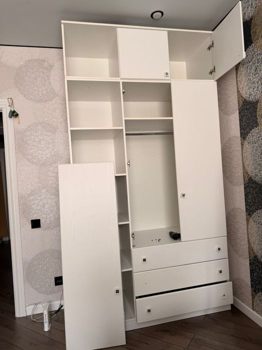 Продам шкаф в хорошем состоянии