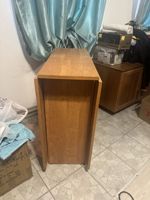 Продам книжка стол