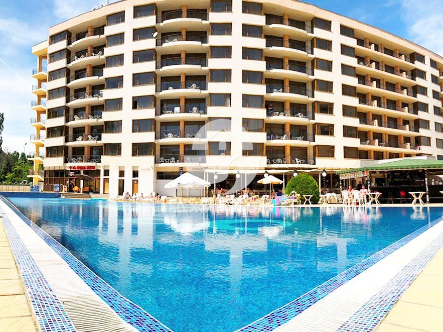 Продава се Двустаен апартамент в к.к. Слънчев бряг - 71 кв.м за 1000 €/кв.м - Снимка #7