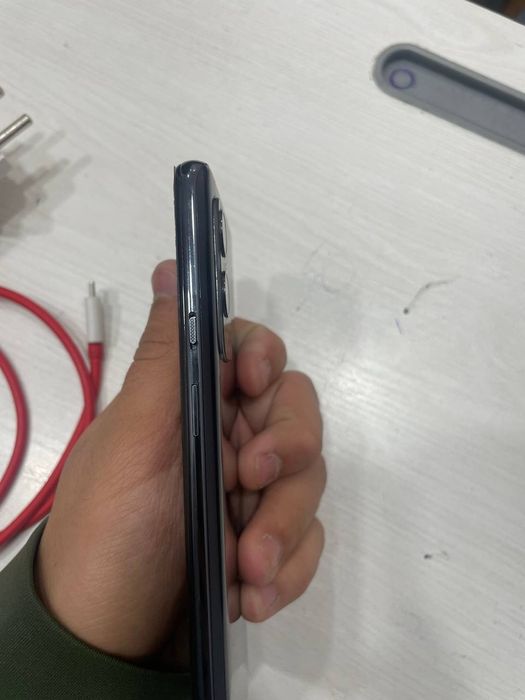 OnePlus 9 5g.   obemen yo