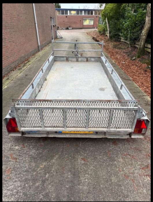 Remorca Hapert 2700 kg  transport utilaje  basculabil