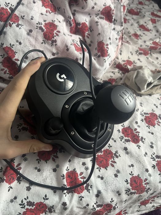 Volan gaming logitech g923+schimbator