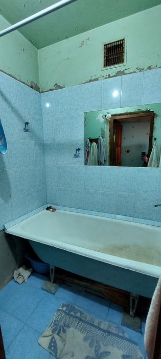 Продается Квартира 1/4/4 на ТТЗ-1.Балкон 2.6 45 Квадратов