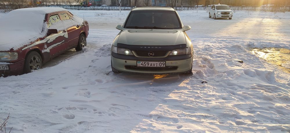 Срочно продам Опель Вектра Б