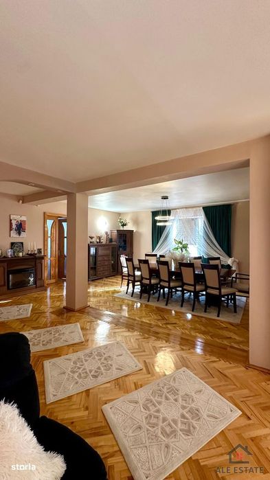 Casă modernă, P+E, 5 camere, 3 băi, teren 3.200 mp, zona Salina Turda
