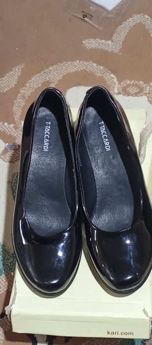 Туфли 38 размер  сатамын