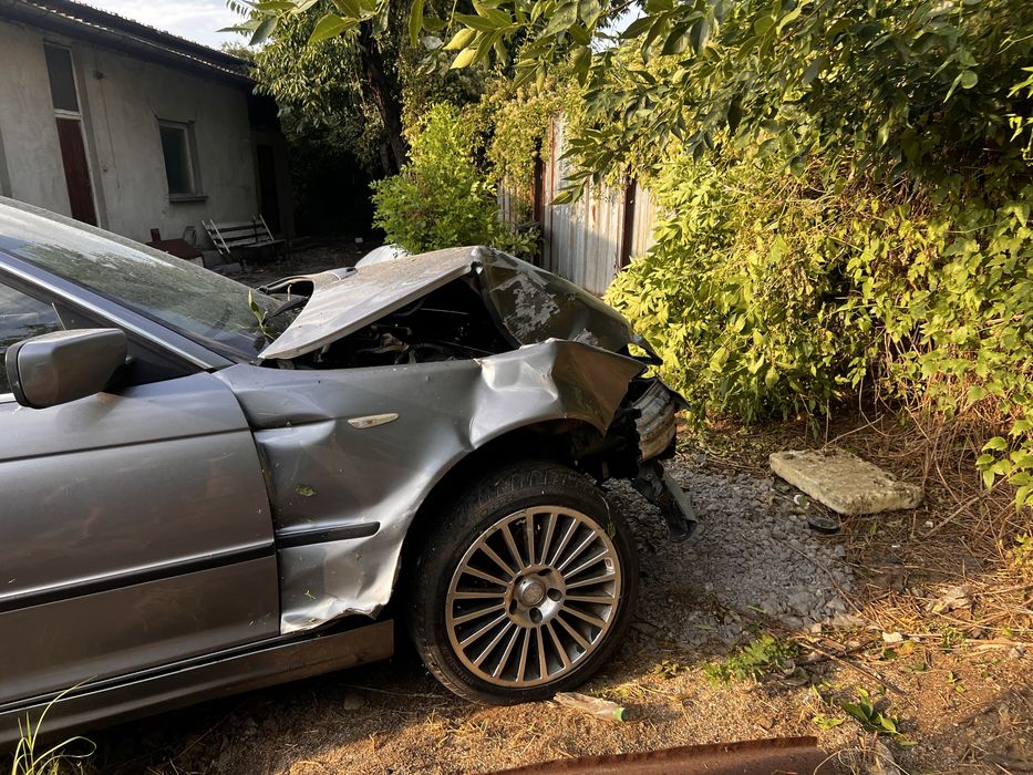 BMW e46 330ixA на части
