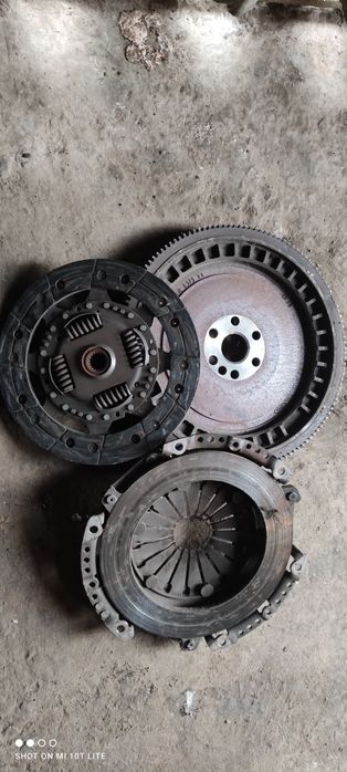 Съединител за 1.6i/100 Форд, Пежо, Ситроен,Волво,Мазда 1.6i/100konq