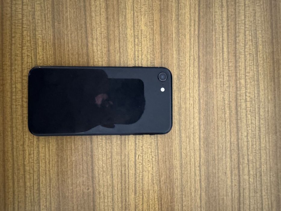 Iphone Se 2020 хорошее состояние