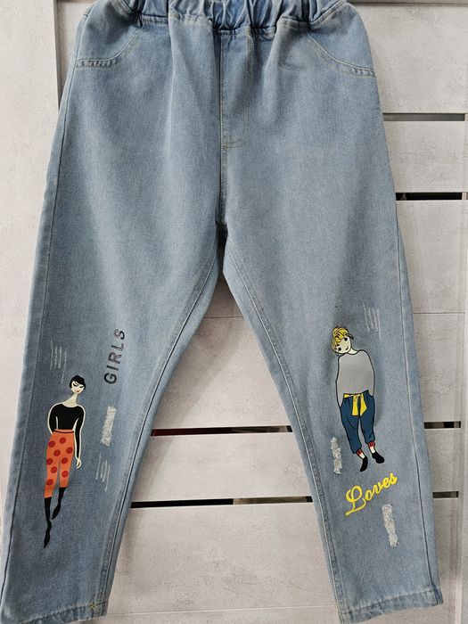 Классные джинсы на девочку,  10=12 лет.
