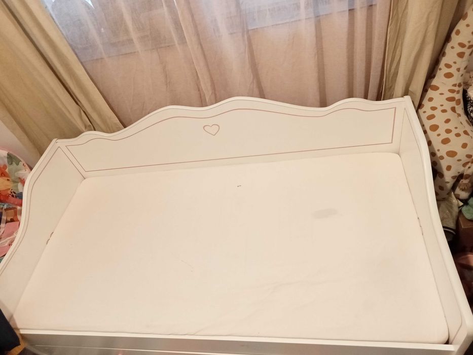 Pat fetite roz cu alb