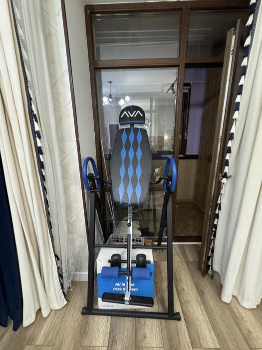 Продаю тренажер для грыжи инверсионный стол