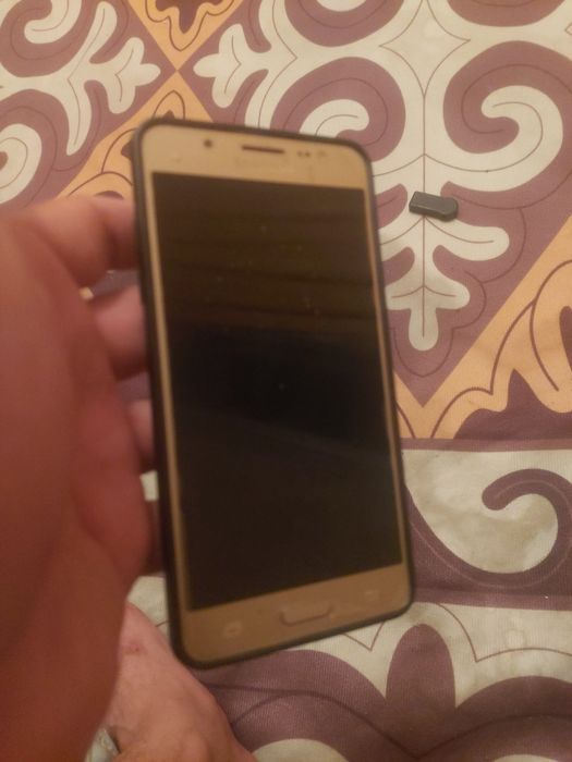 Продам samsung j5