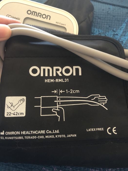 Тонометр Omron M3 Expert