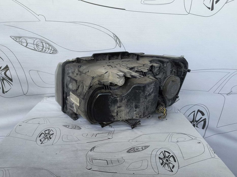 Far Dreapta Uk Xenon Bi-Xenon Land Rover Freelander 2 2008 / 2007-2010 Cod OEM LR057298 (1E1)