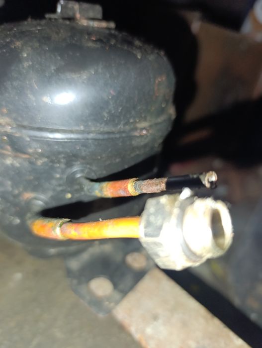 Компресор от Хладилник